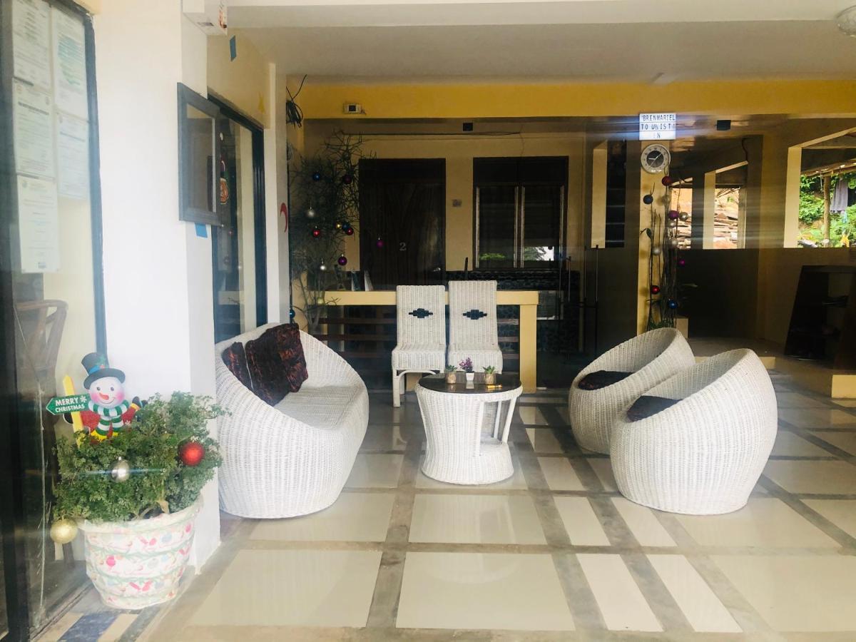 Brenmariel Tourist Inn إل نيدو المظهر الخارجي الصورة